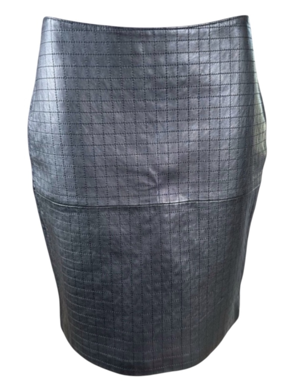 LIZ CLAIBORNE Genuine Leather Skirt, Black in Color, Size 4.